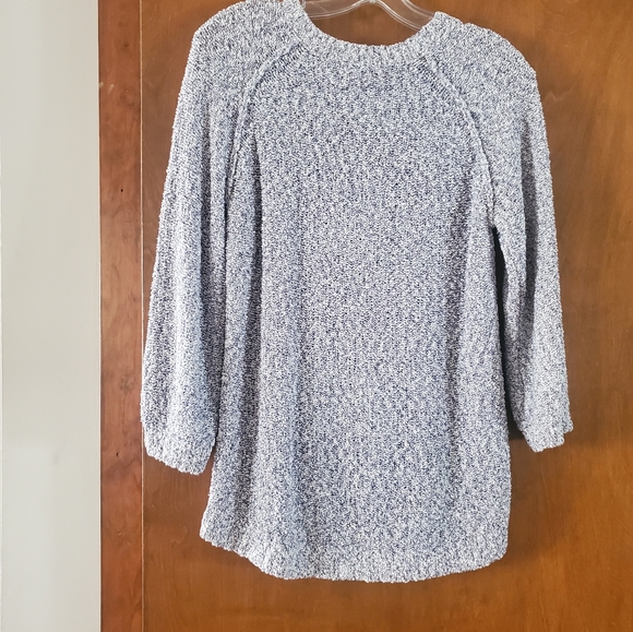 LOFT Petites Heather Gray Sweater - Picture 2 of 6